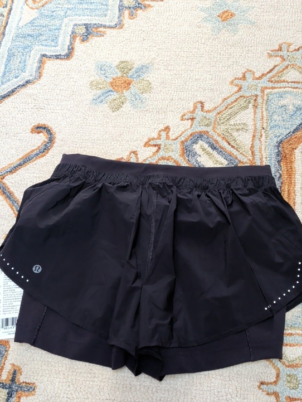 NWT Lululemon Peloton Translucent 2-in-1 High Rise Short 3" Size Large - Picture 6 of 6